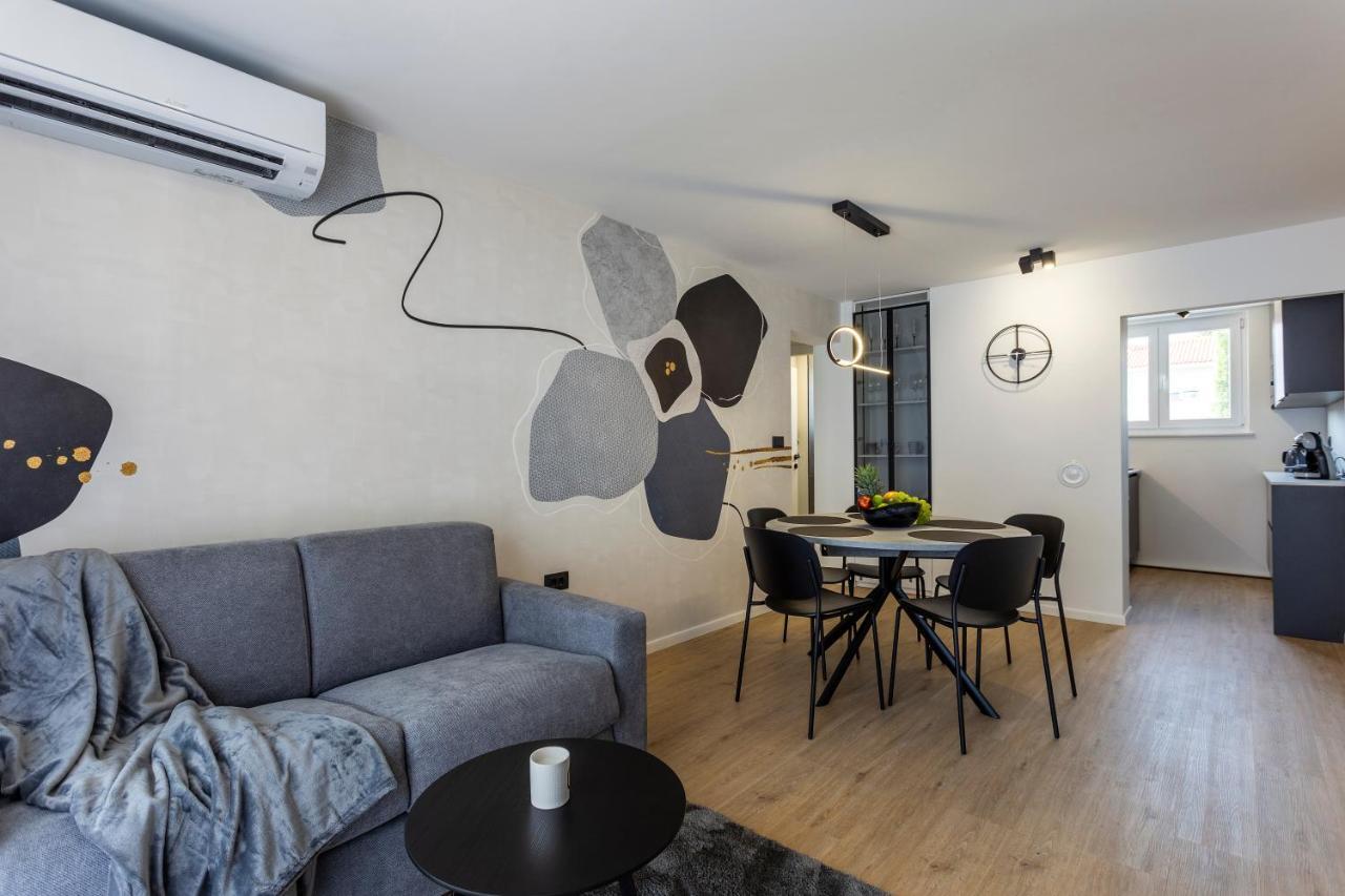 Apartman Izis Centar Pule Pula Ngoại thất bức ảnh